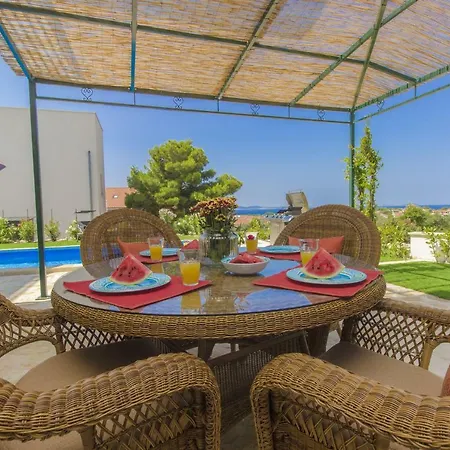 Vila Kornati Tribalj